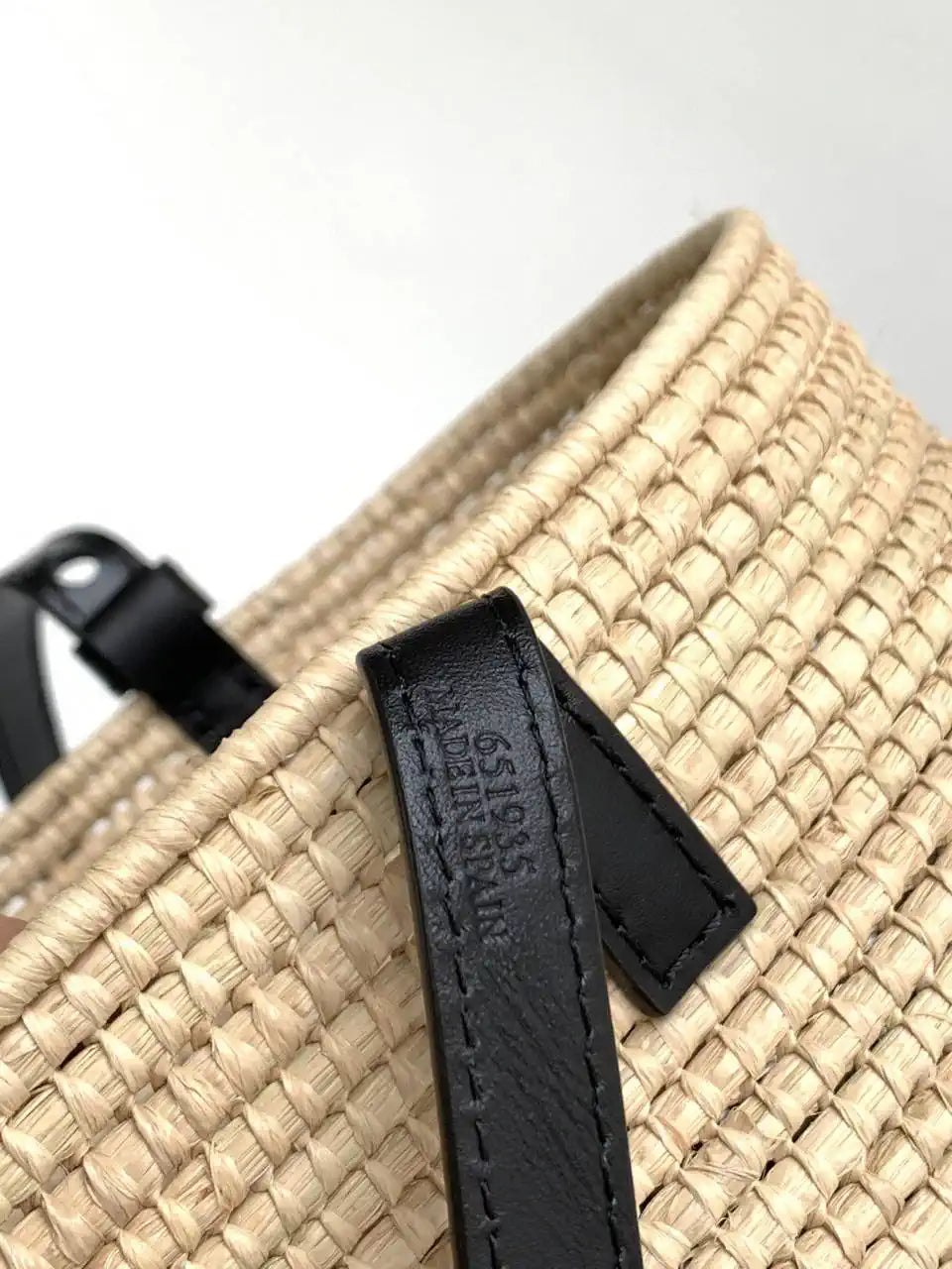 Loewe Small woven raffia basket bag 10112 Black
