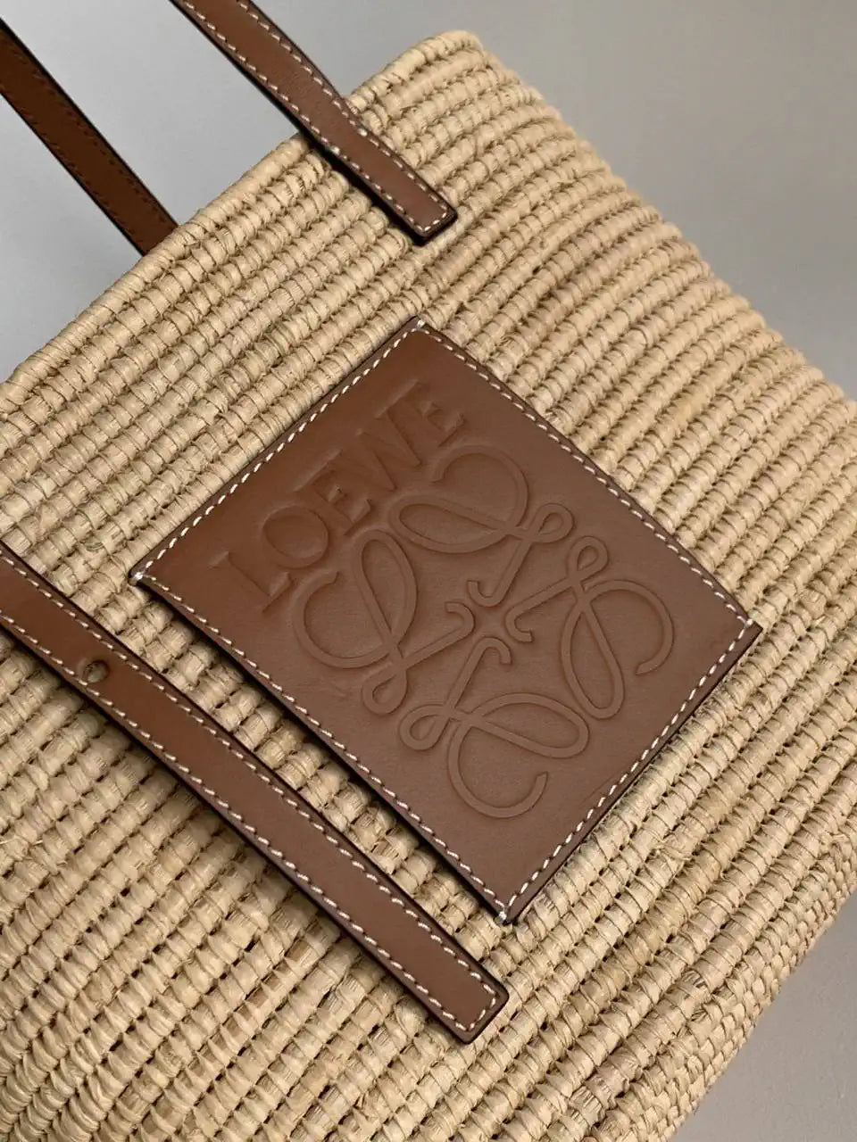 Loewe Small woven raffia basket bag 10112 Tan