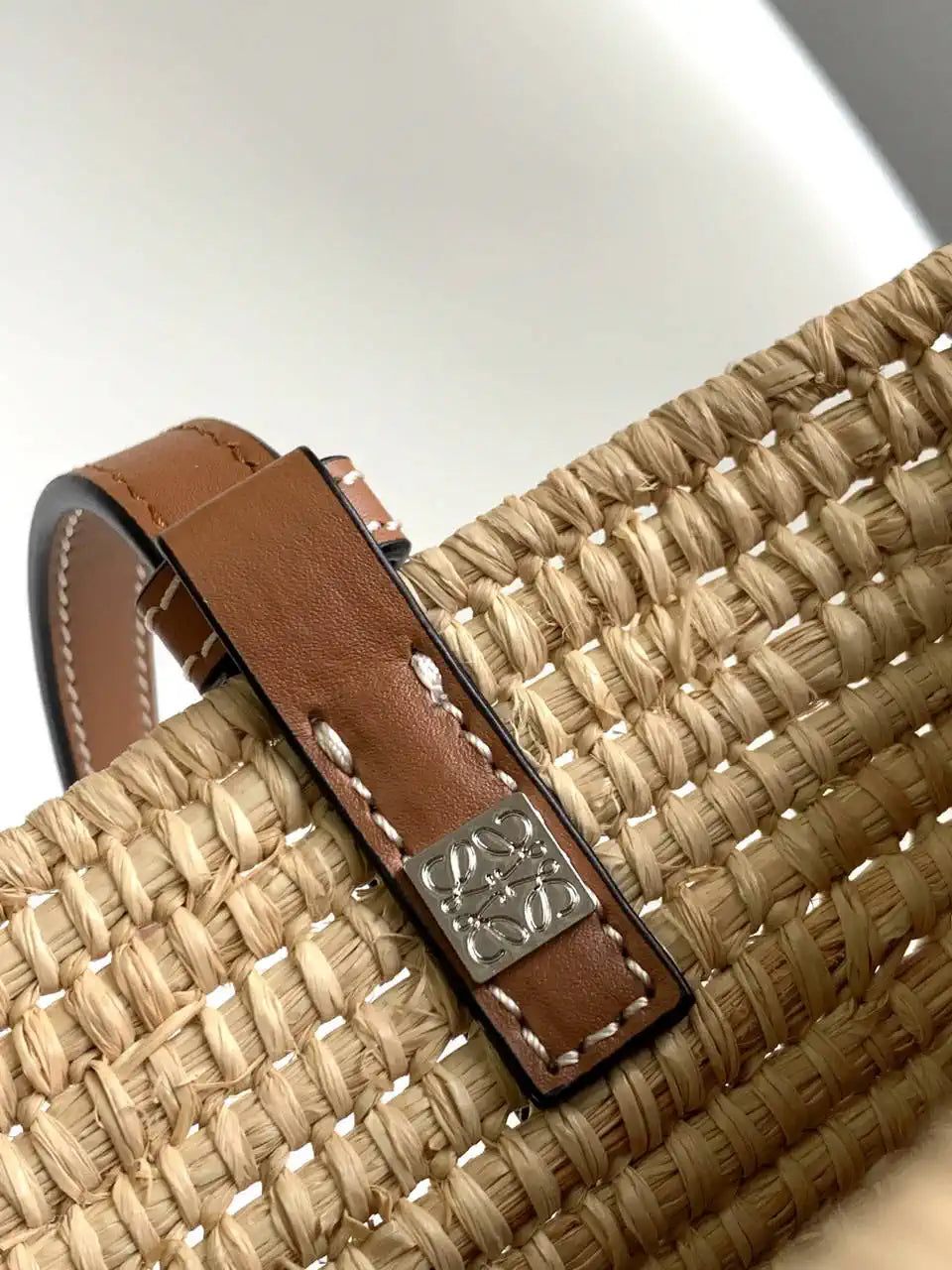 Loewe Small woven raffia basket bag 10112 Tan