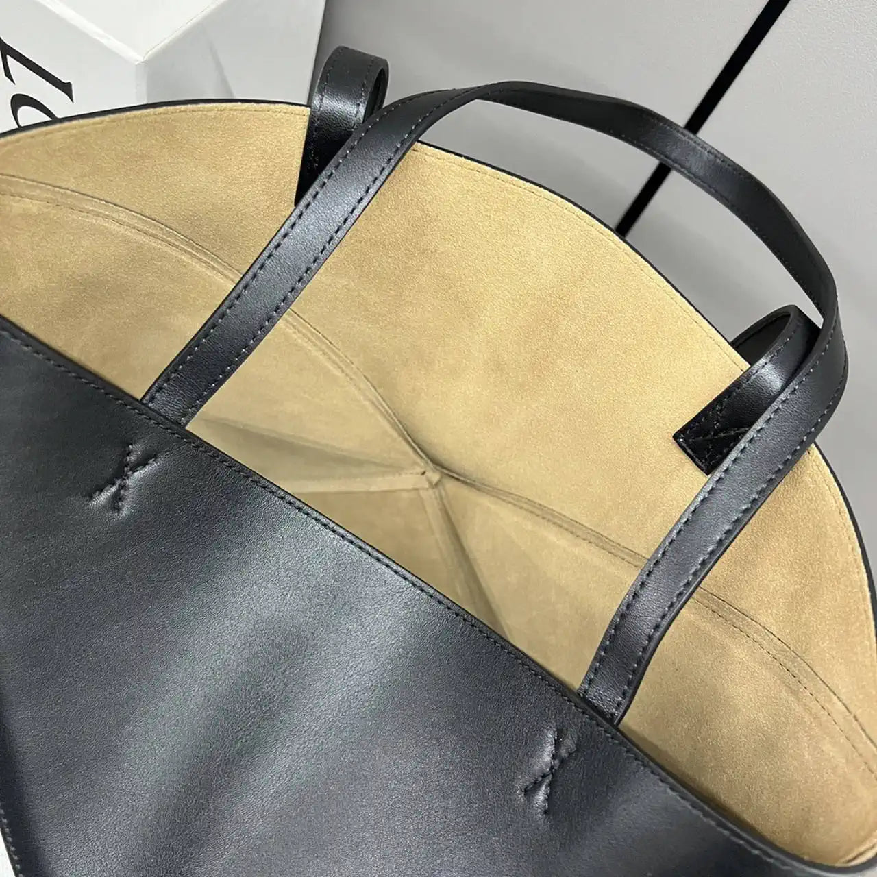 Loewe XL Puzzle Fold tote in shiny calfskin B933Q18X01 Black