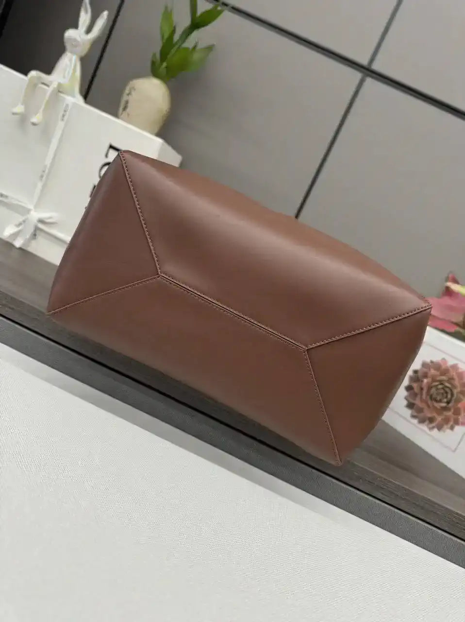 Loewe XL Puzzle Fold tote in shiny calfskin B933Q18X01 Coffe