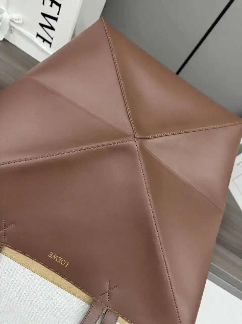 Loewe XL Puzzle Fold tote in shiny calfskin B933Q18X01 Coffe
