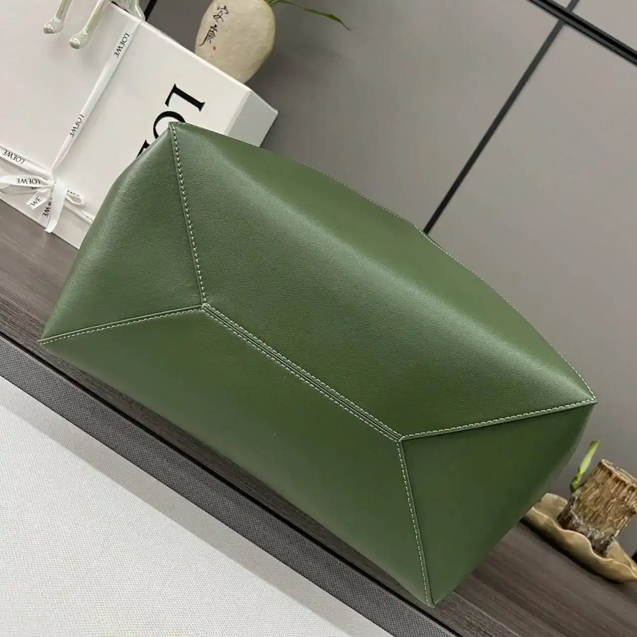 Loewe XL Puzzle Fold tote in shiny calfskin B933Q18X01 Green