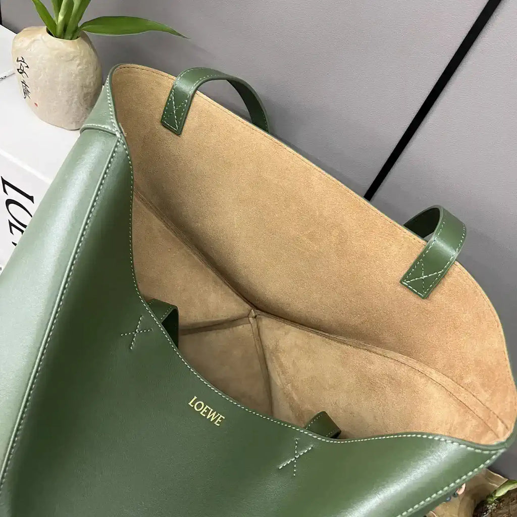 Loewe XL Puzzle Fold tote in shiny calfskin B933Q18X01 Green