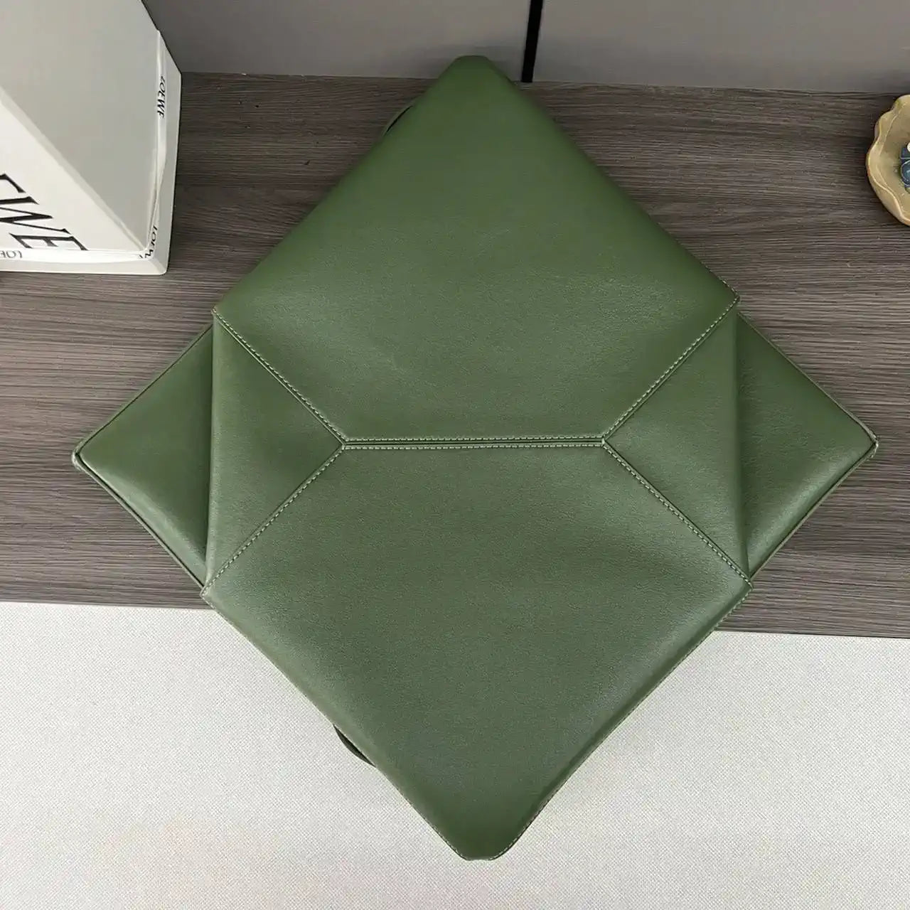 Loewe XL Puzzle Fold tote in shiny calfskin B933Q18X01 Green