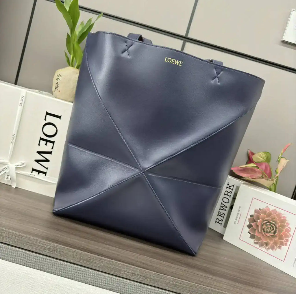 Loewe XL Puzzle Fold tote in shiny calfskin B933Q18X01 Navy
