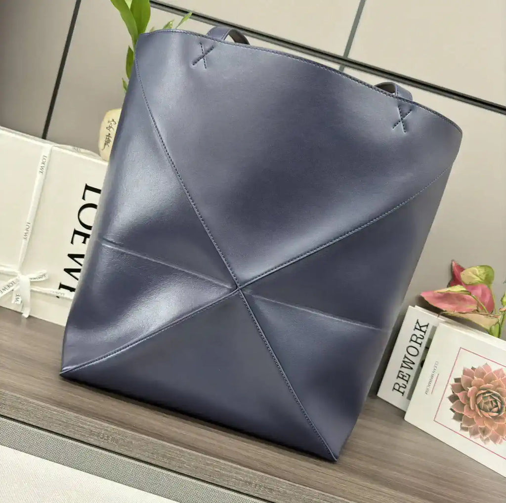 Loewe XL Puzzle Fold tote in shiny calfskin B933Q18X01 Navy