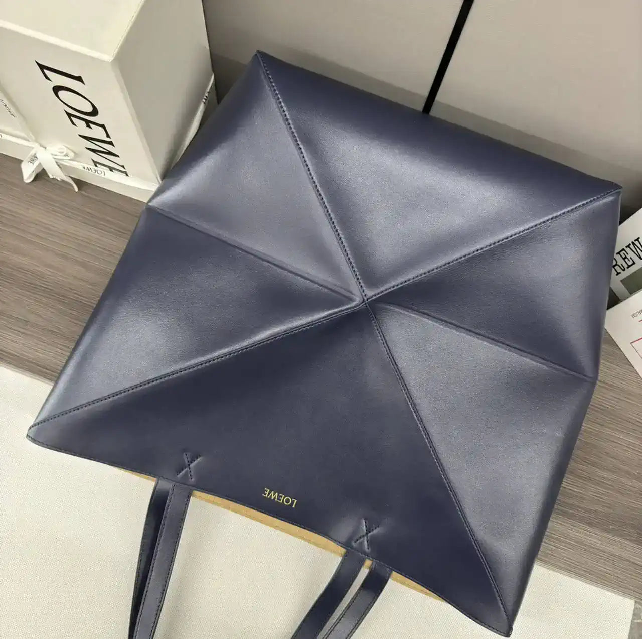 Loewe XL Puzzle Fold tote in shiny calfskin B933Q18X01 Navy