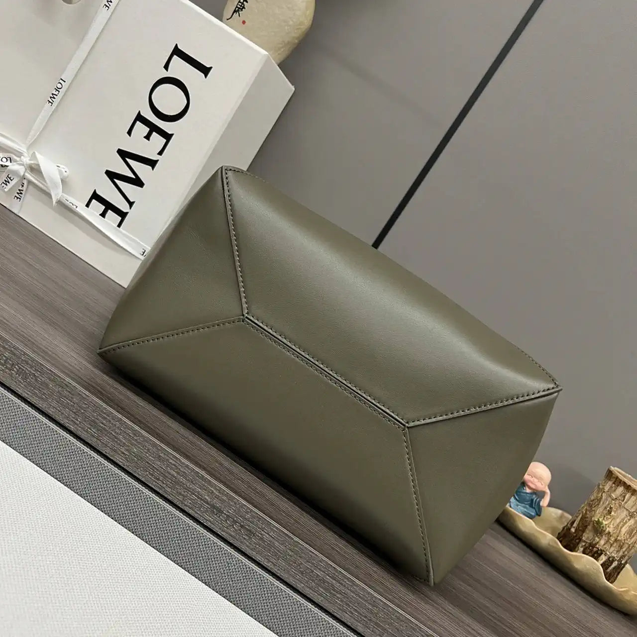 Loewe XL Puzzle Fold tote in shiny calfskin B933Q18X01 Dark Green