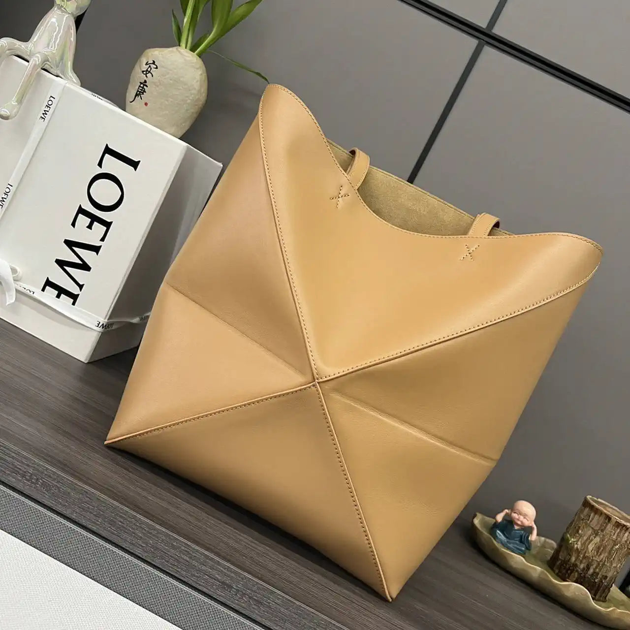 Loewe XL Puzzle Fold tote in shiny calfskin B933Q18X01 Apricot