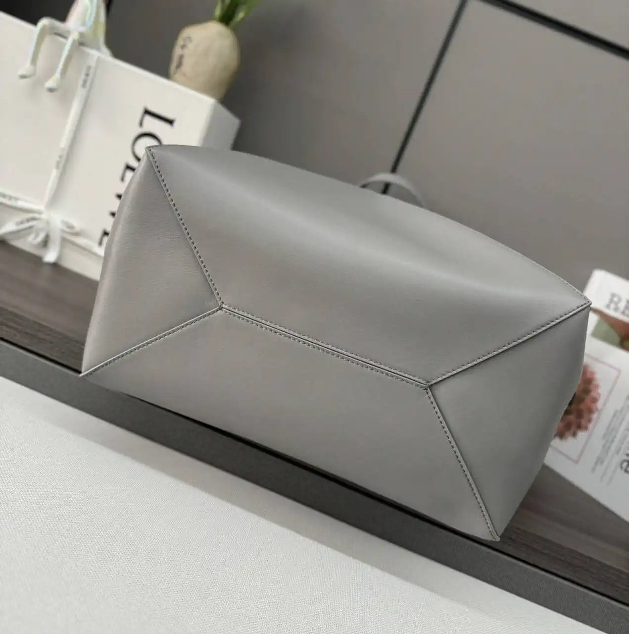 Loewe XL Puzzle Fold tote in shiny calfskin B933Q18X01 Gray