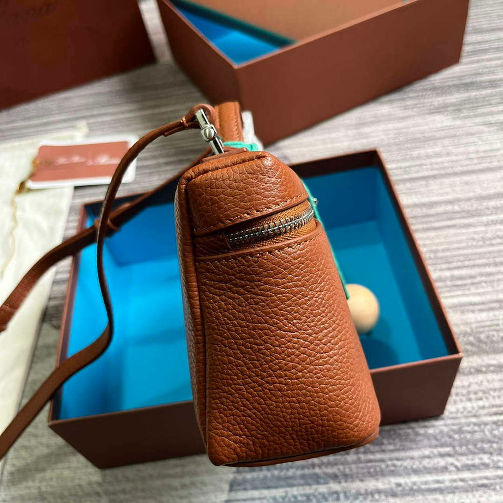 Loro Piana FAI8393 Extra Pocket Pouch L19 Brown
