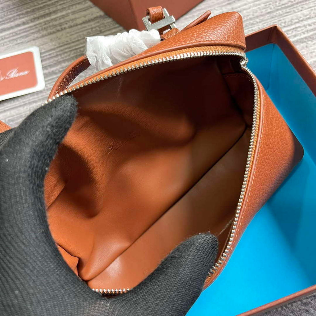 Loro Piana FAI8393 Extra Pocket Pouch L19 Brown