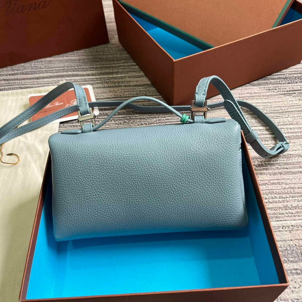 Loro Piana FAI8393 Extra Pocket Pouch L19 Light blue