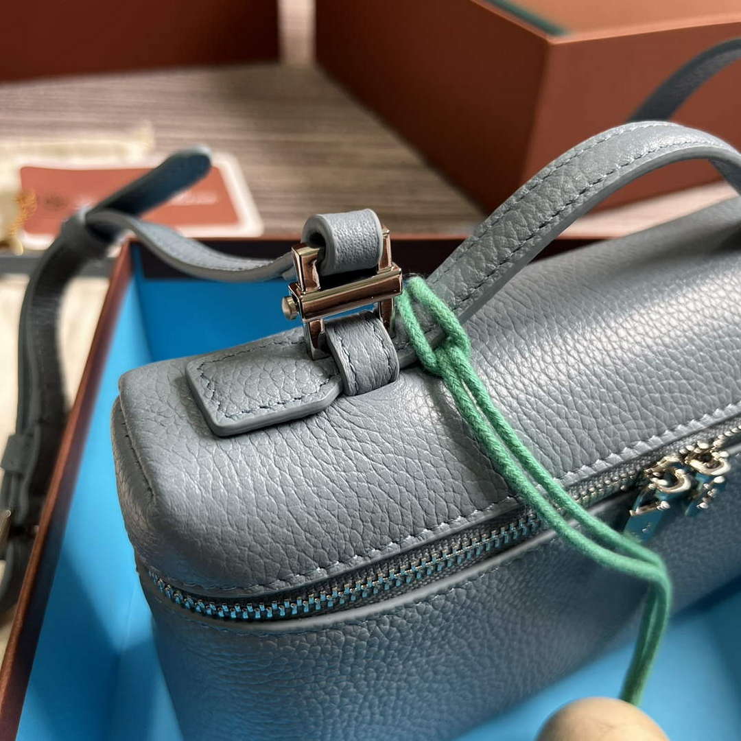 Loro Piana FAI8393 Extra Pocket Pouch L19 Light blue