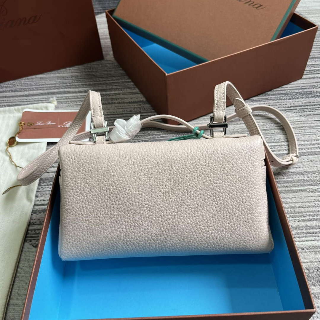 Loro Piana FAI8393 Extra Pocket Pouch L19 Light pink