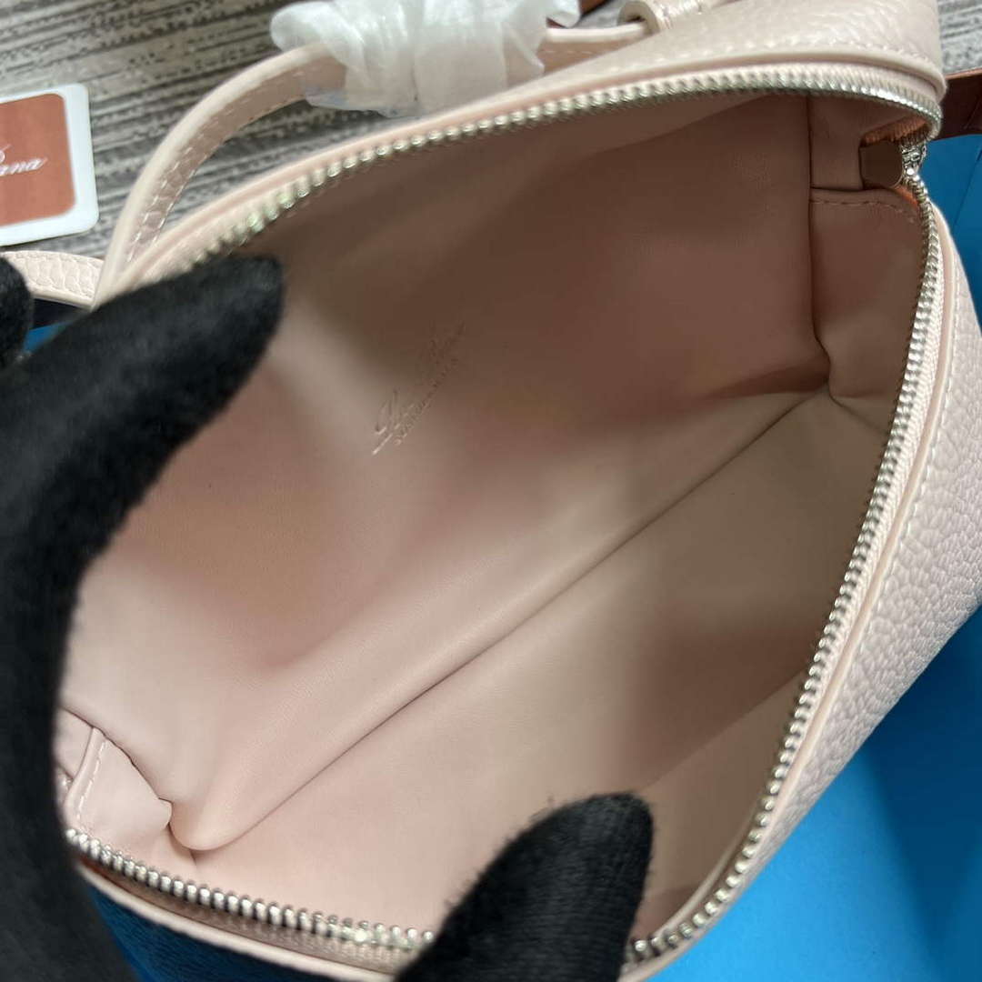 Loro Piana FAI8393 Extra Pocket Pouch L19 Light pink