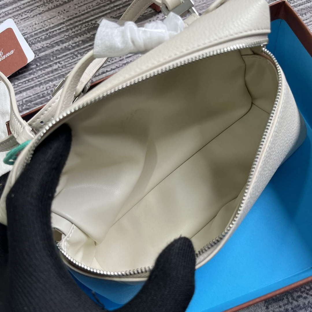Loro Piana FAI8393 Extra Pocket Pouch L19 White