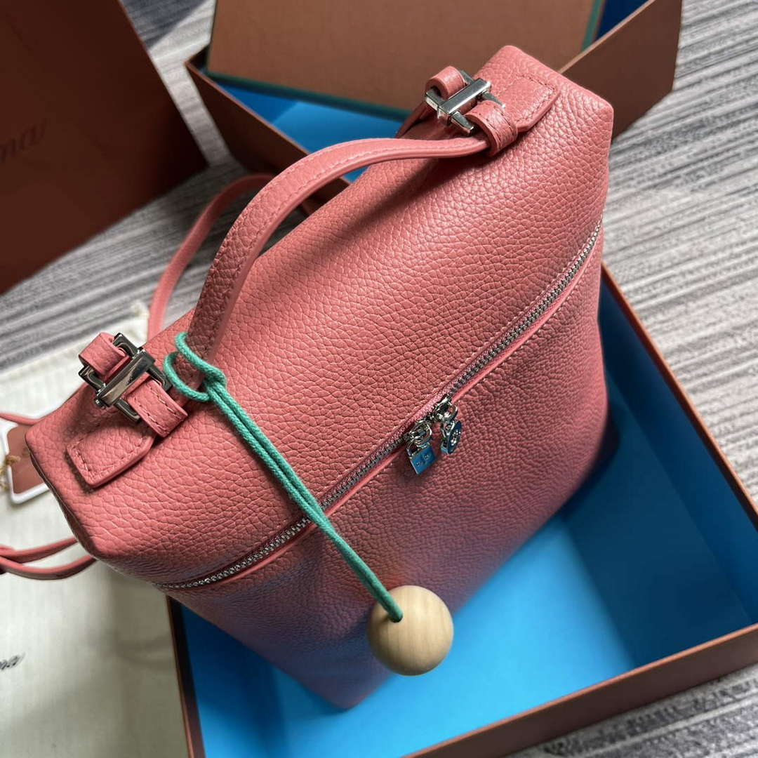 Loro Piana FAM6491 Extra Pocket Backpack L23.5 Pink