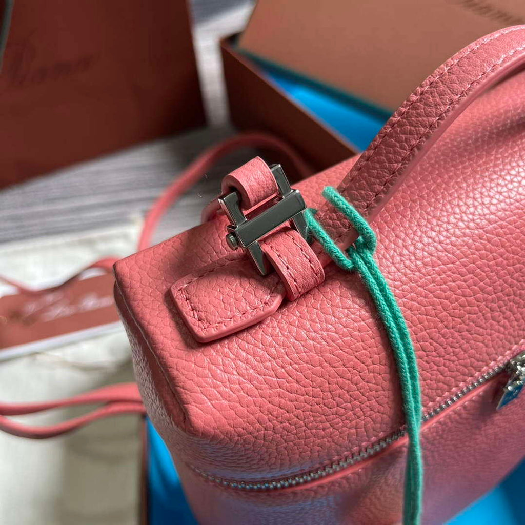 Loro Piana FAM6491 Extra Pocket Backpack L23.5 Pink