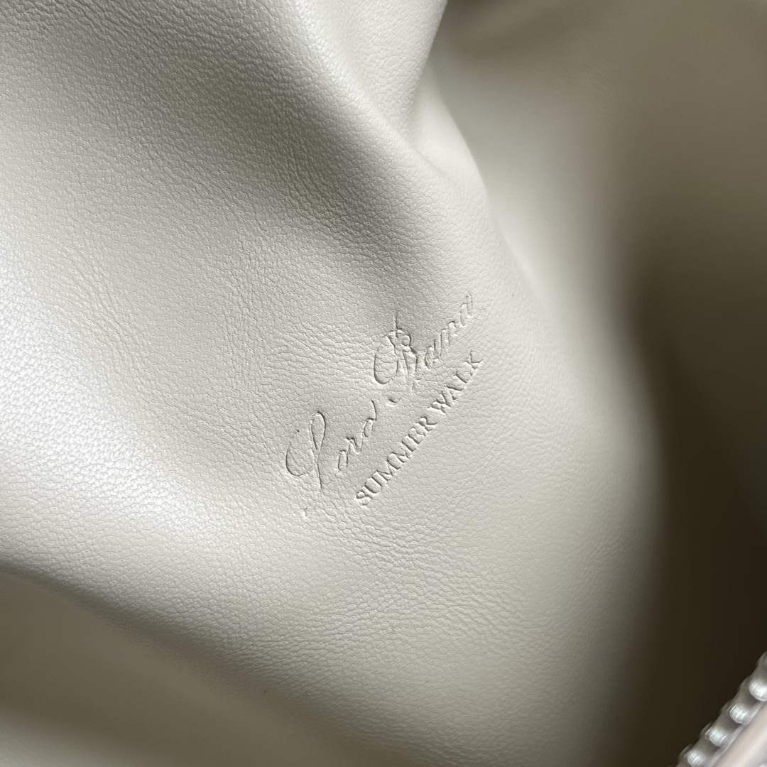 Loro Piana FAM6491 Extra Pocket Backpack L23.5 White