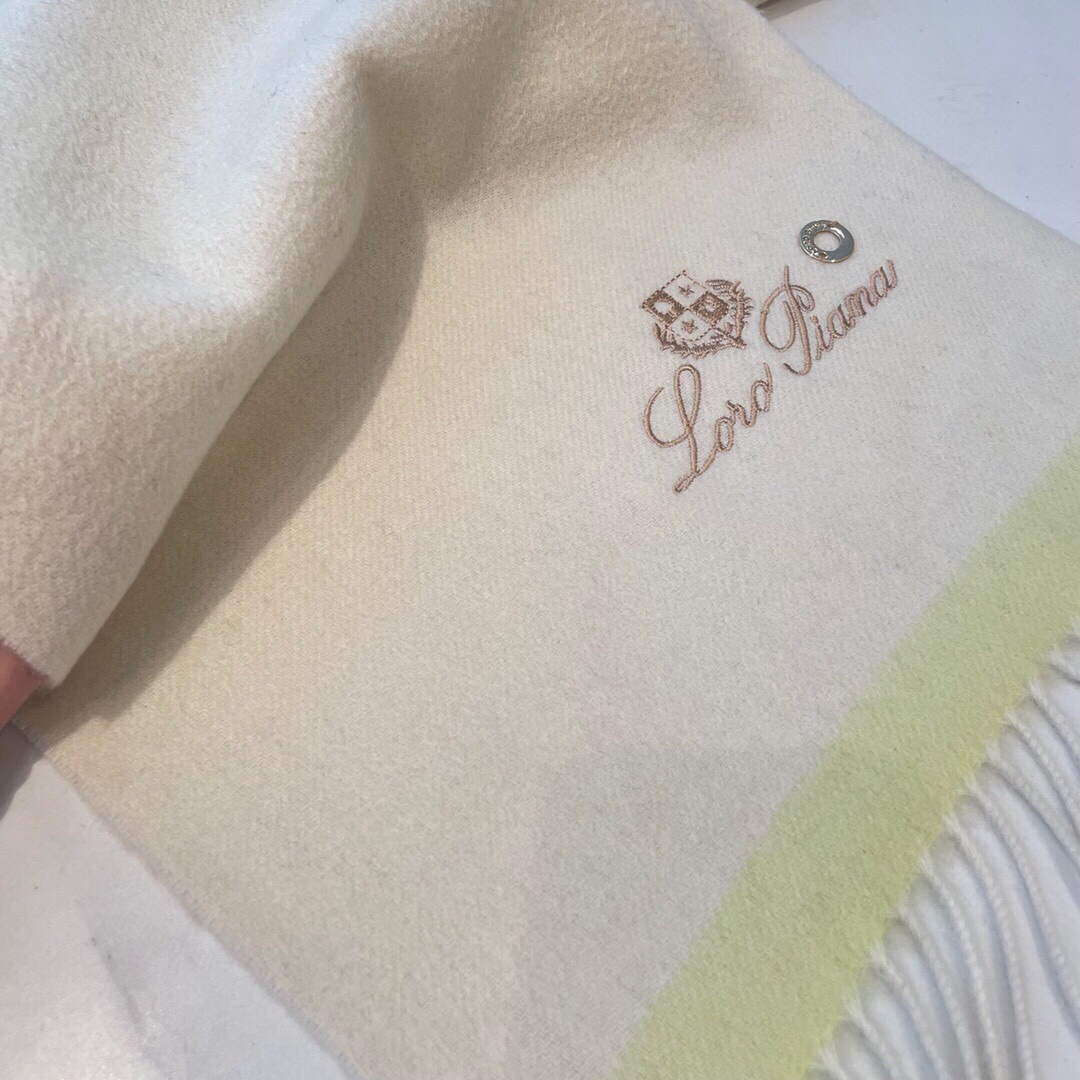 Loro Piana Scarves Designer Classic Cashmere Scarf LP57824