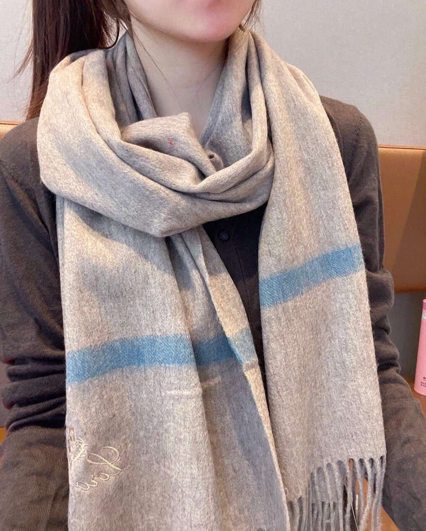 Loro Piana Scarves Designer Classic Cashmere Scarf LP57831