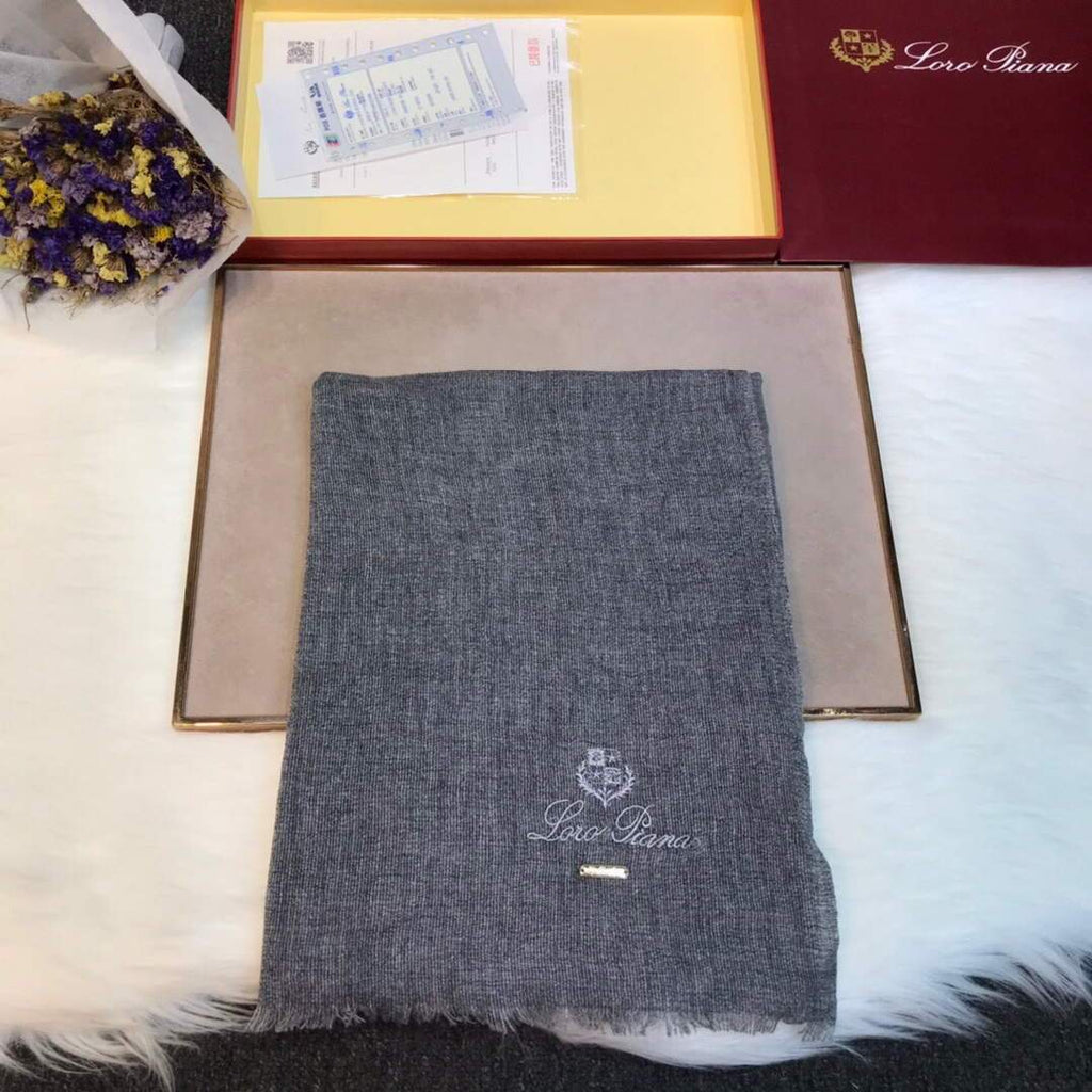 Loro Piana Scarves Designer Loro Piana Shawl Scarf 53002