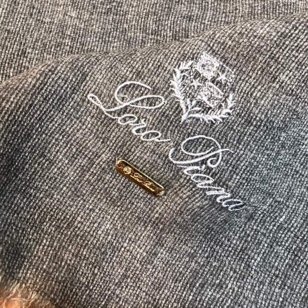 Loro Piana Scarves Designer Loro Piana Shawl Scarf 53002