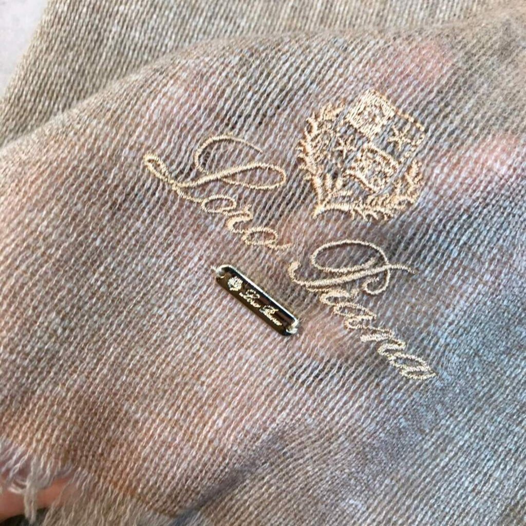Loro Piana Scarves Designer Loro Piana Shawl Scarf 53001