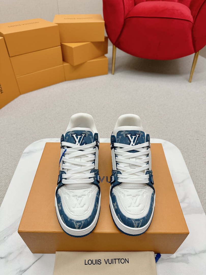 Louis Vuitton 1A9JG2 Men Women's LV Trainer Sneaker L62485 - Fmale-Euro 35=US 4 - View 1