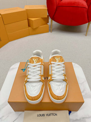 Louis Vuitton 1A9JG2 Men Women's LV Trainer Sneaker L62486 - Fmale-Euro 35=US 4 - View 1