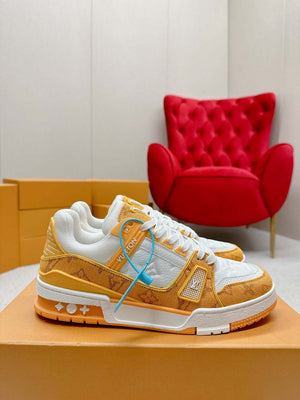 Louis Vuitton 1A9JG2 Men Women's LV Trainer Sneaker L62486 - Fmale-Euro 35=US 4 - View 2