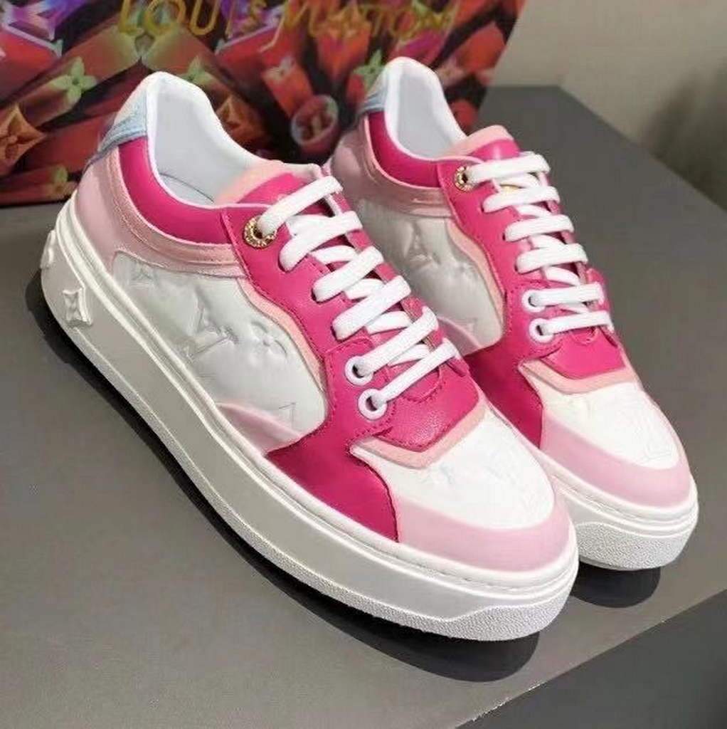 Louis Vuitton 1A9PZS  Women Men's  LV Time Out Sneaker M60019