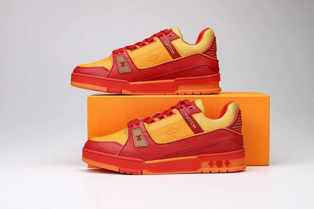 Louis Vuitton 1A9PZS  Women Men's  LV Time Out Sneaker M60025