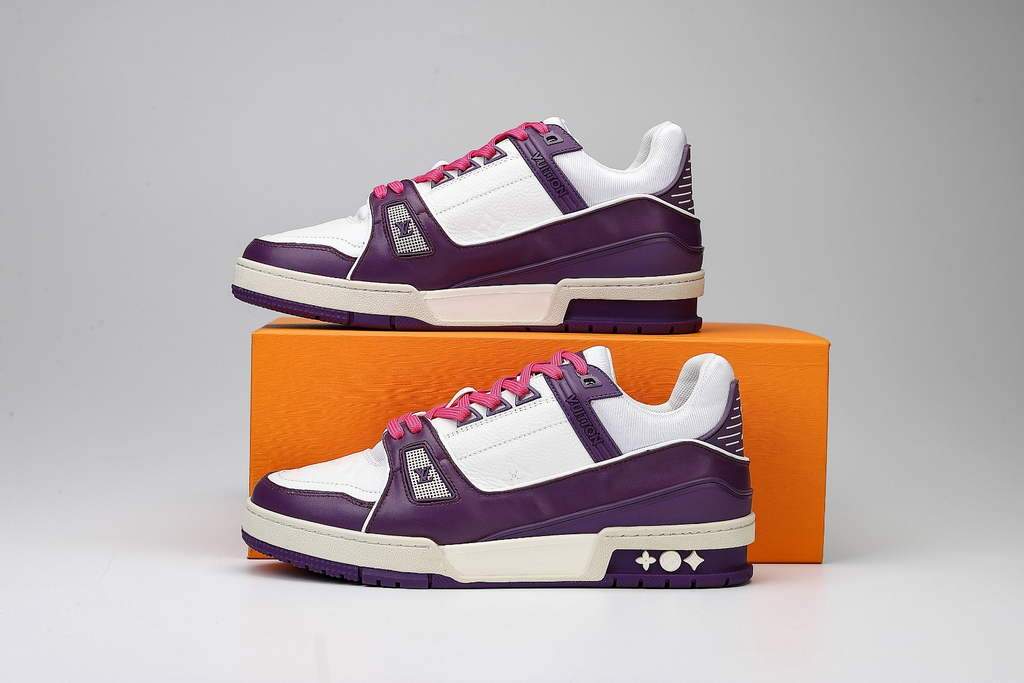 Louis Vuitton 1A9PZS  Women Men's  LV Time Out Sneaker M60032