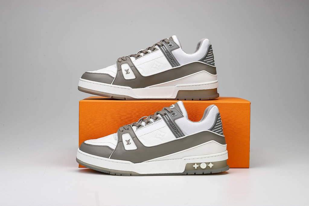 Louis Vuitton 1A9PZS  Women Men's  LV Time Out Sneaker M60037