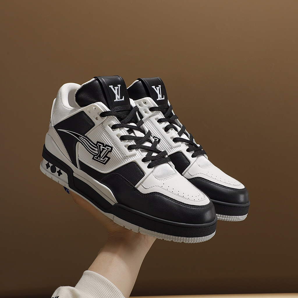 Louis Vuitton Women Men's  LV Time Out Sneaker M60056 - Male-39 - View 1