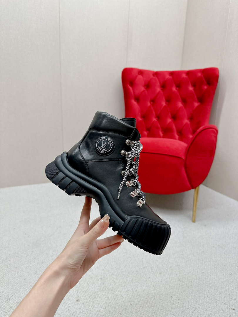 Louis Vuitton 1AALYG Women's Ruby Flat Ranger Boot L62354