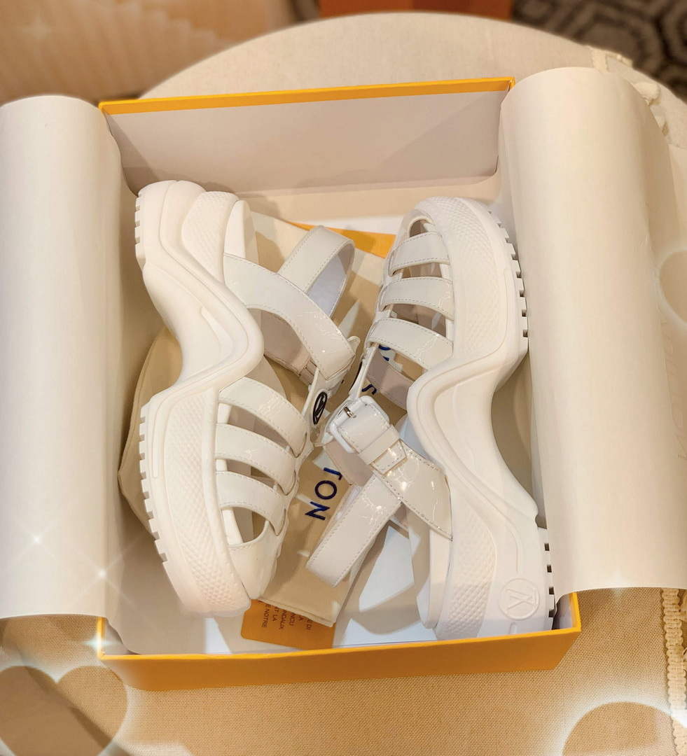 Louis Vuitton 1AB15V LV Archlight Flat Sandals L68382