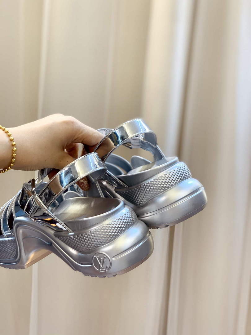 Louis Vuitton 1AB15V LV Archlight Flat Sandals L68383