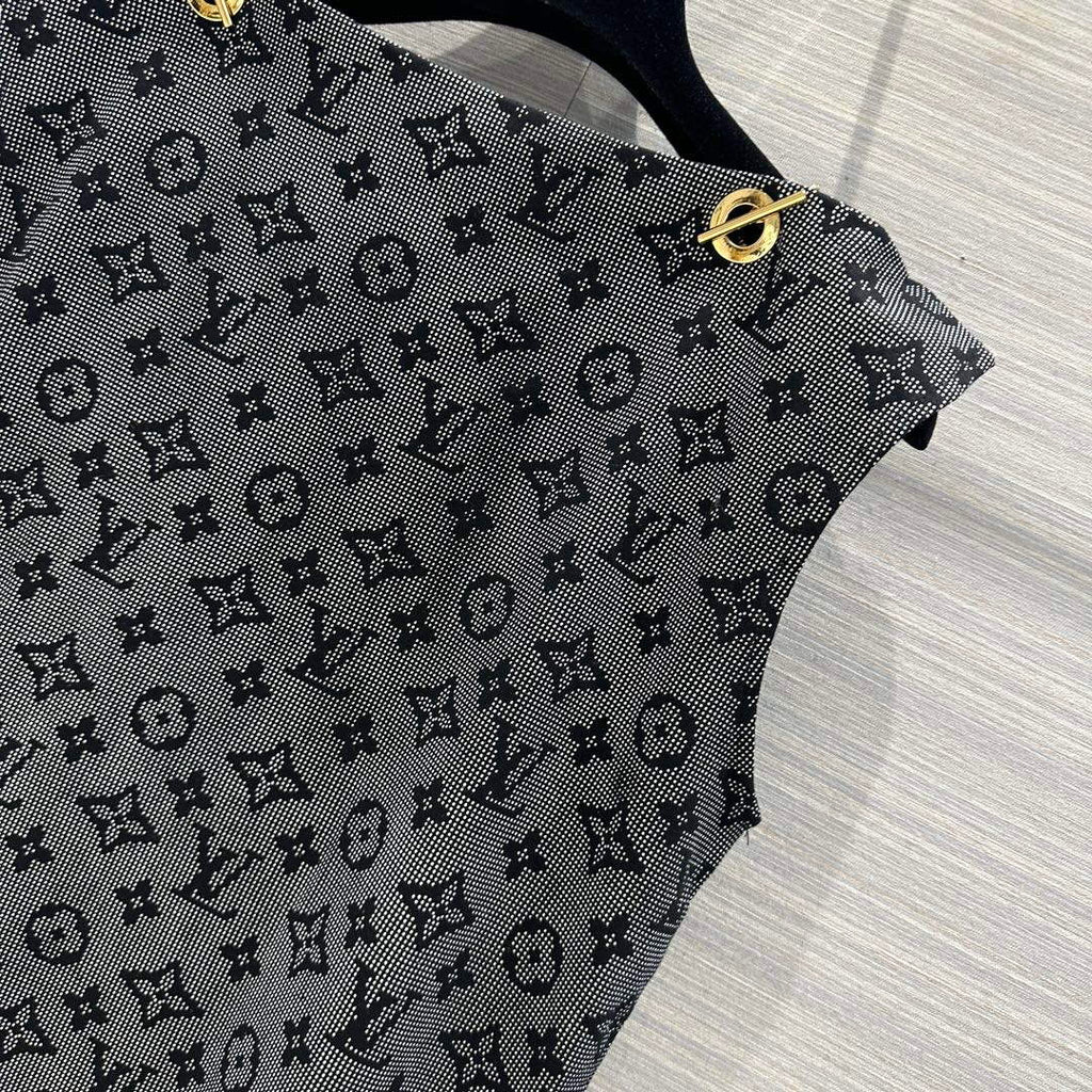 Louis Vuitton 1ABCBS Inverted Mahina Monogram Chain Shoulder T-Shirt Dress L33560