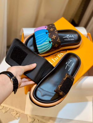 Louis Vuitton 1ABD91 LV x YK Pool Pillow Flat Comfort Mule L68350 - 35 - View 7