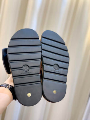 Louis Vuitton 1ABD91 LV x YK Pool Pillow Flat Comfort Mule L68351 - 35 - View 8