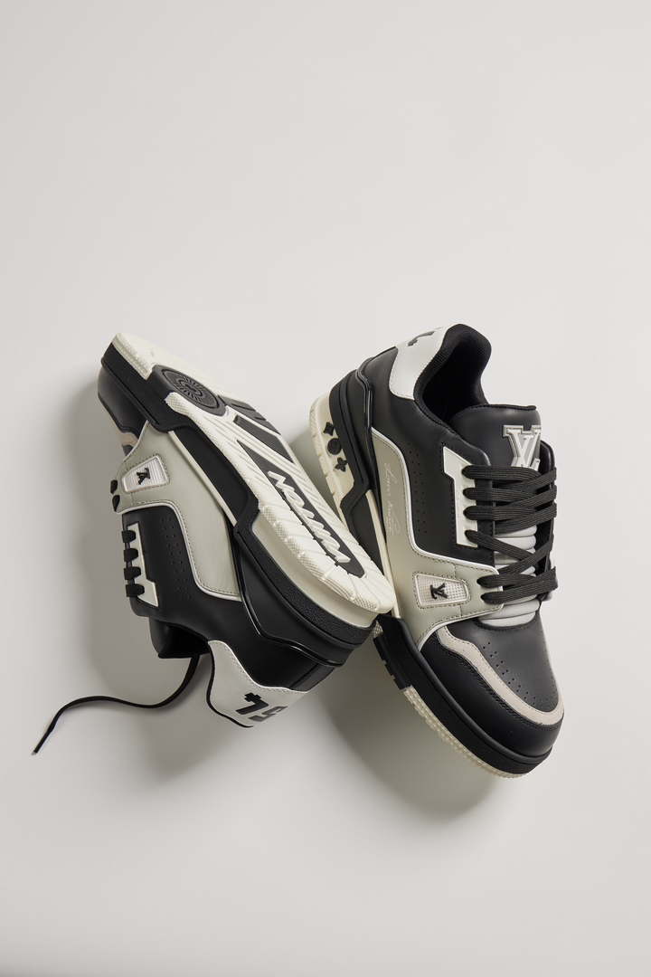Louis Vuitton 1ABFAF Men Women's LV Trainer Sneaker L62464