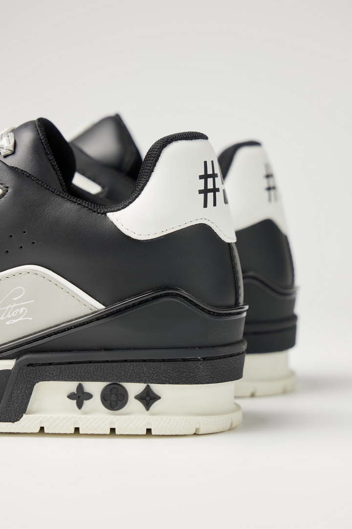 Louis Vuitton 1ABFAF Men Women's LV Trainer Sneaker L62464