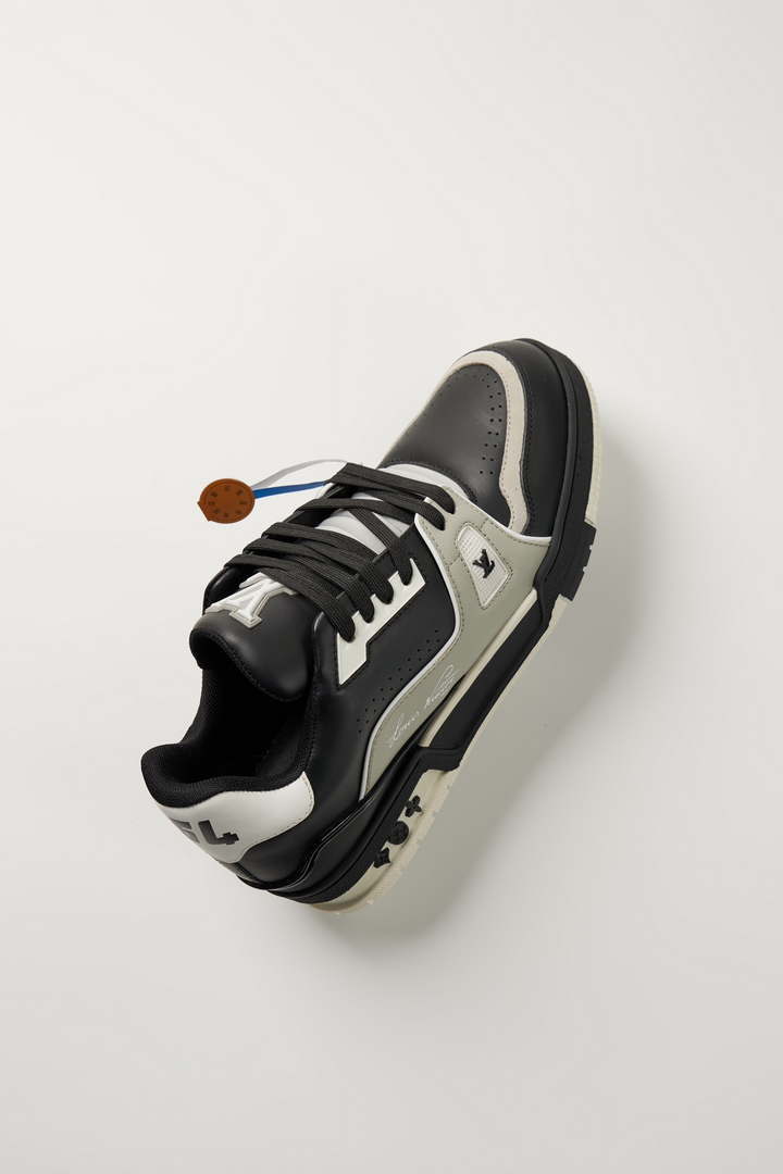 Louis Vuitton 1ABFAF Men Women's LV Trainer Sneaker L62464