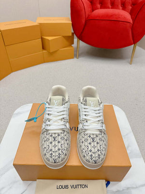 Louis Vuitton 1ABG0H Men Women's LV Trainer Sneaker L62475 - Fmale-Euro 35=US 4 - View 1