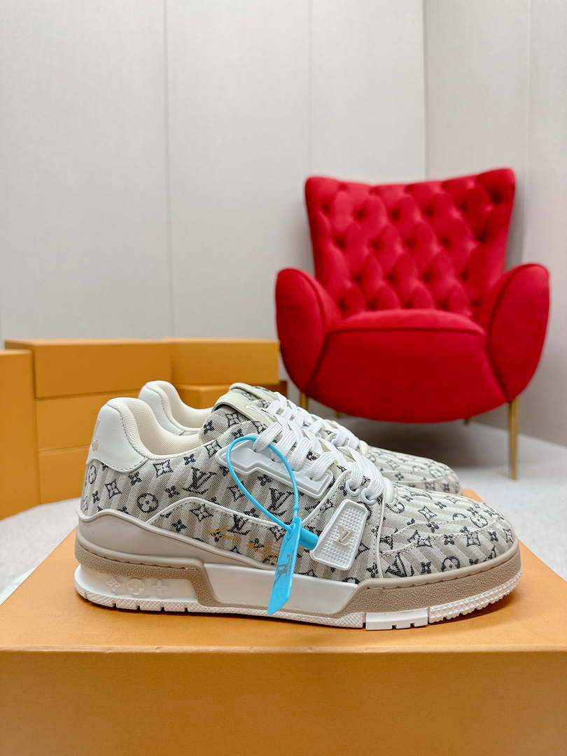 Louis Vuitton 1ABG0H Men Women's LV Trainer Sneaker L62475