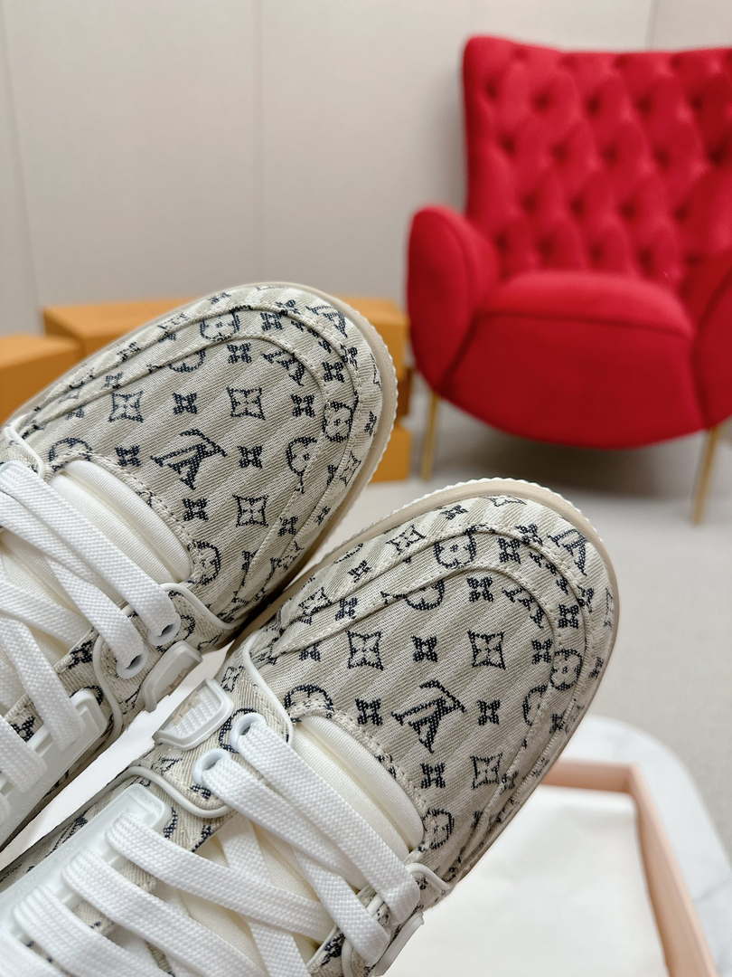 Louis Vuitton 1ABG0H Men Women's LV Trainer Sneaker L62475